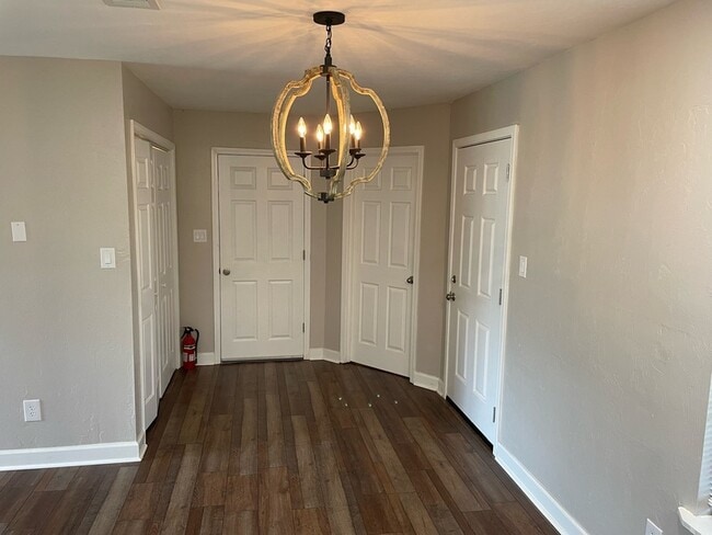Photo - 2071 Little River Ln