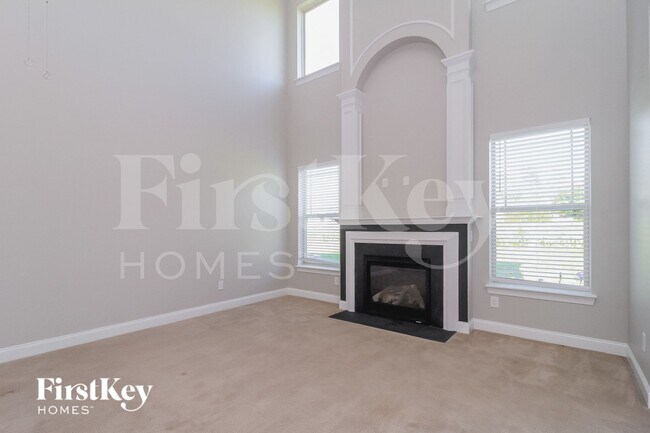 Photo - 114 Rosemont Ln