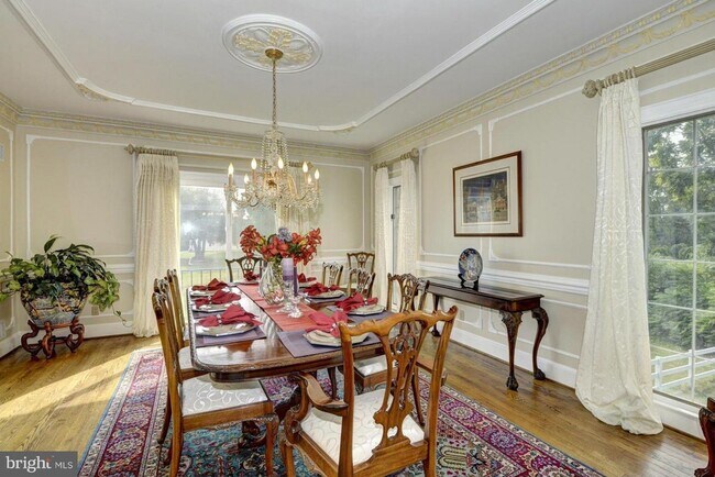 Photo - Luxurious living in Potomac! Main House and Guest House included!