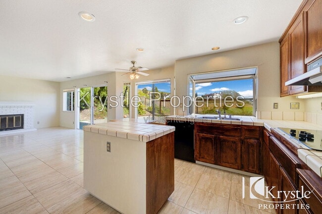 349 Newcastle Dr
