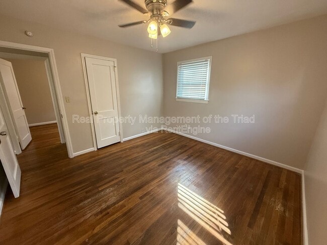 Photo - 803 Devon Dr