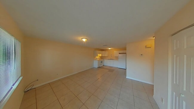 Photo - Nice and Cozy 2 Bed/1 Bath Apartment Unit D