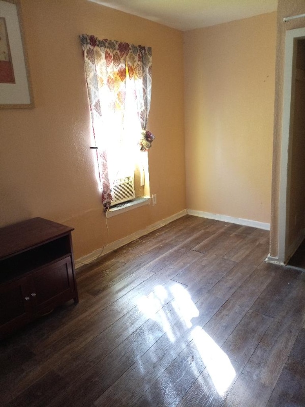 Photo - 1818 Hays St