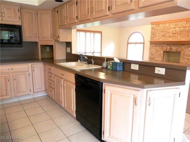 Photo - 311 Miner Rd