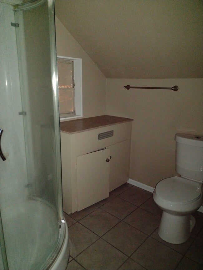 Photo - 1008 Stockwell St