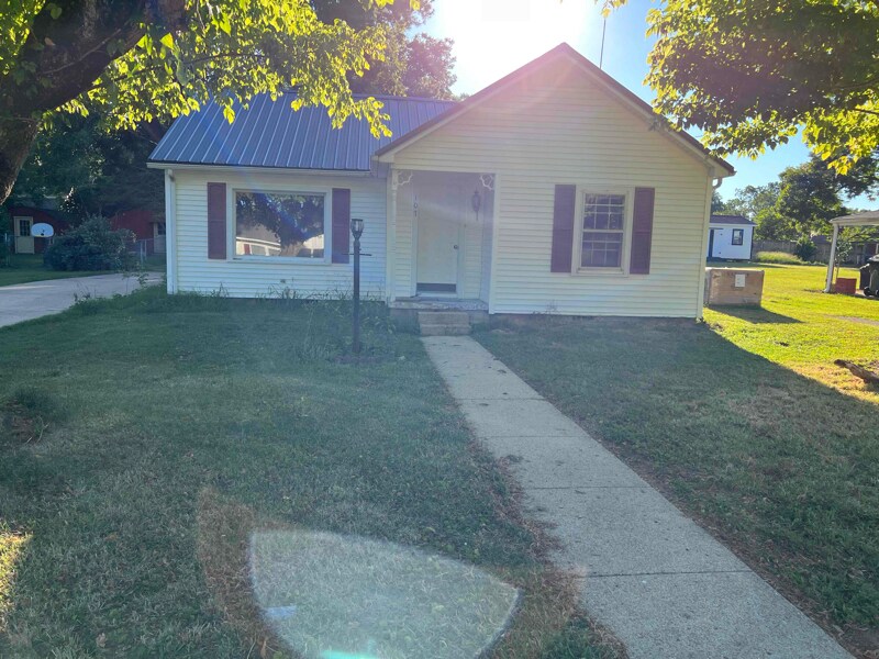 Photo - 107 Vinson St House