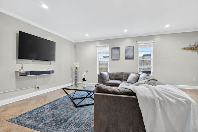 Photo - 2423 NE 202nd St Unit ID1372367P