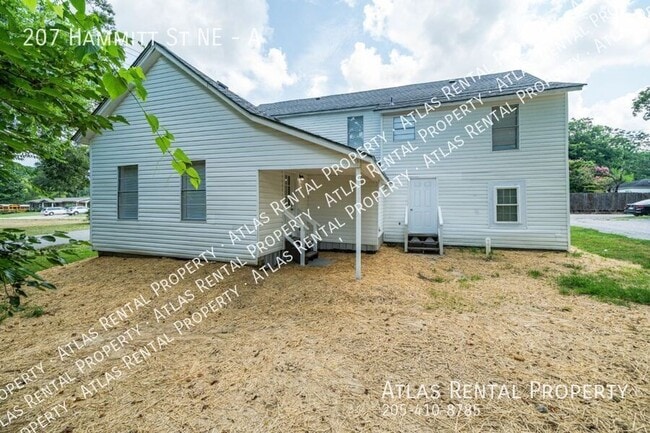 Photo - 207 Hammitt St NE