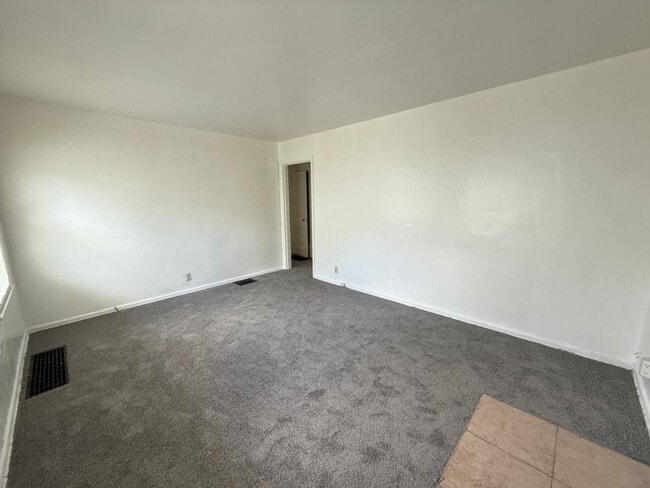 Photo - Refreshed 2 Bed, 1 Bath Home