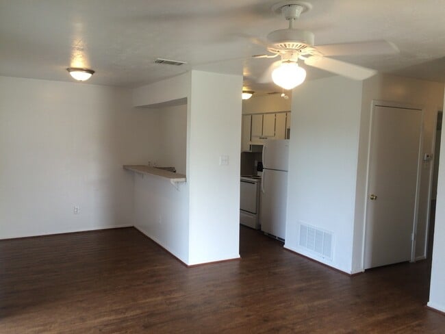 Photo - 2617PR Unit B