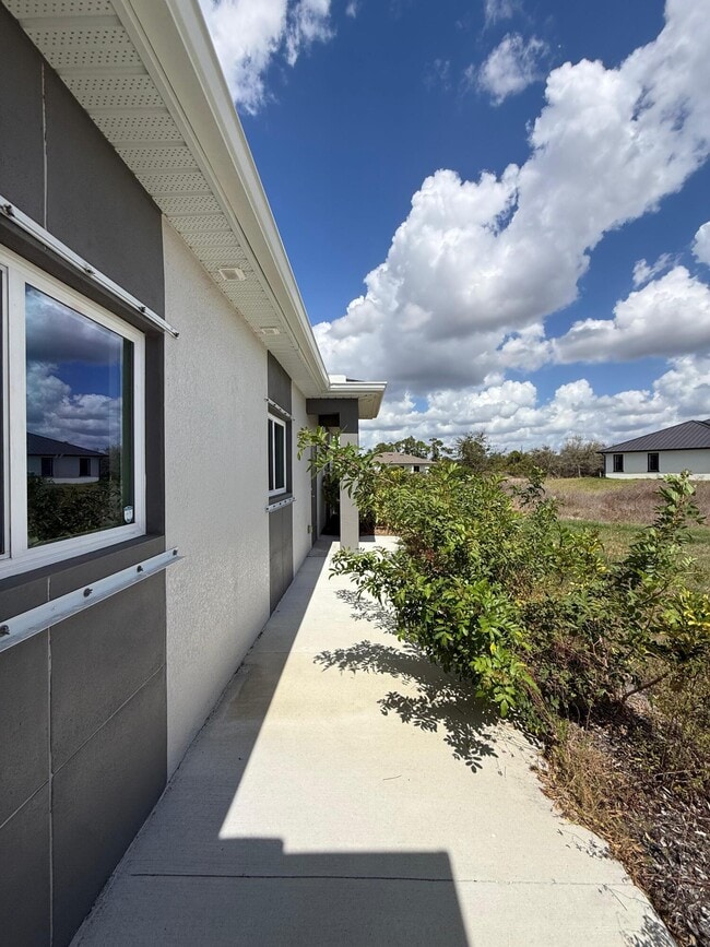 Photo - 4800 15th St SW