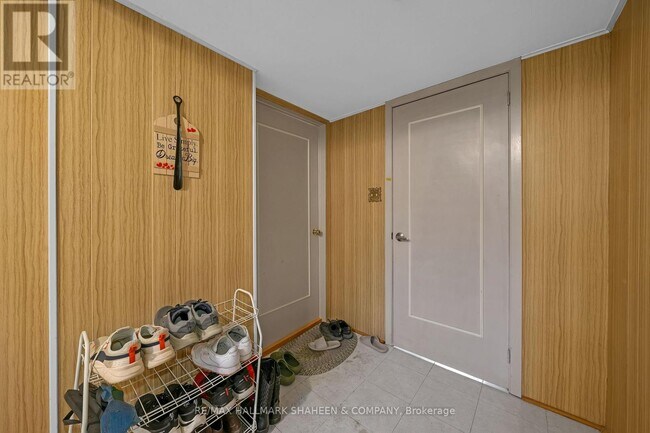 Photo - 386 Ellerslie Ave