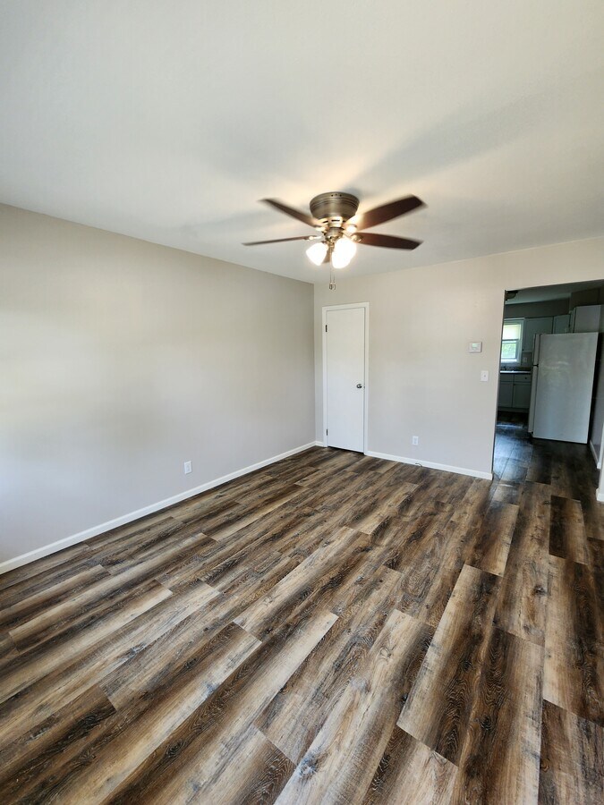 1523 113th St Townhome Townhome Rental in Chippewa Falls WI