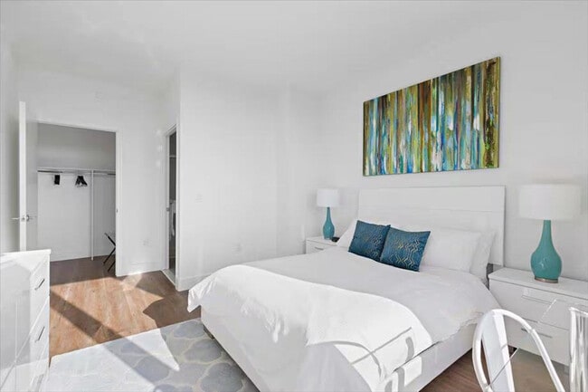 Photo - 57 Bank St Unit ID1040034P