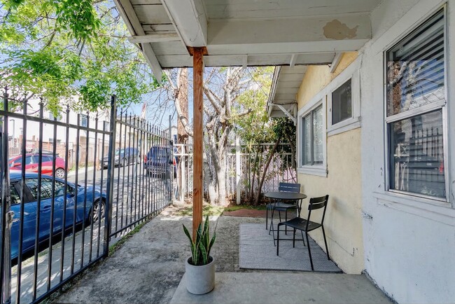 Photo - 318 Firmin St Unit 318