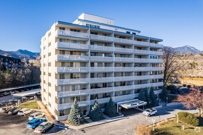 Photo - Saturn Towers Apartments