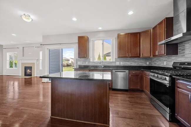 Photo - 1550 Cinnabar Dr