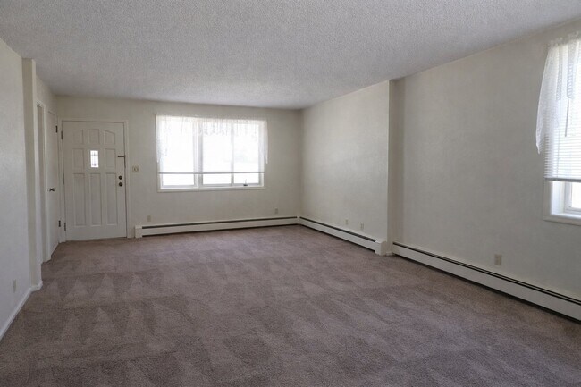 Photo - 1321 Walnut St Unit 2