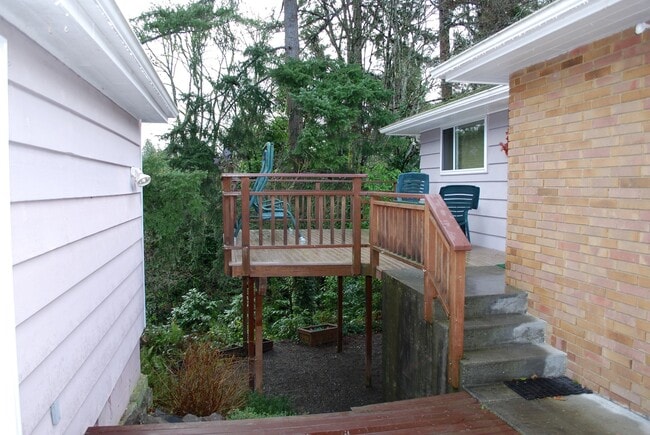 Photo - 10832 35th Ave SW