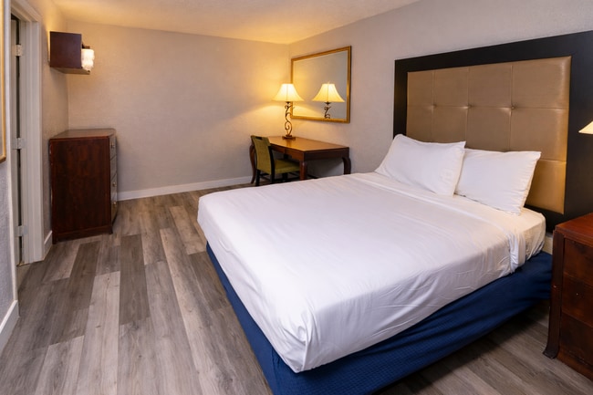 Building Photo - 2530 Bloomfield Hwy