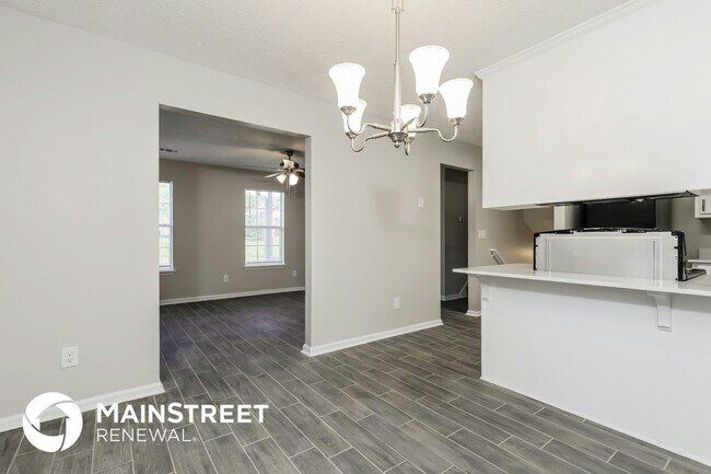 Photo - 38 Bay Cove Dr