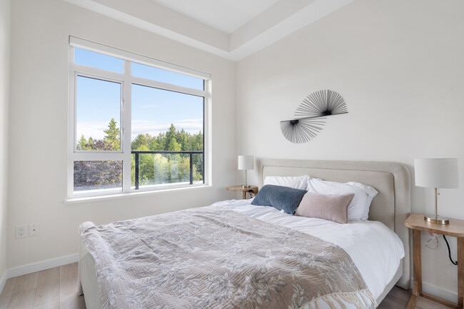 Photo - 14257-1103A 103A Ave Unit ID1262260P