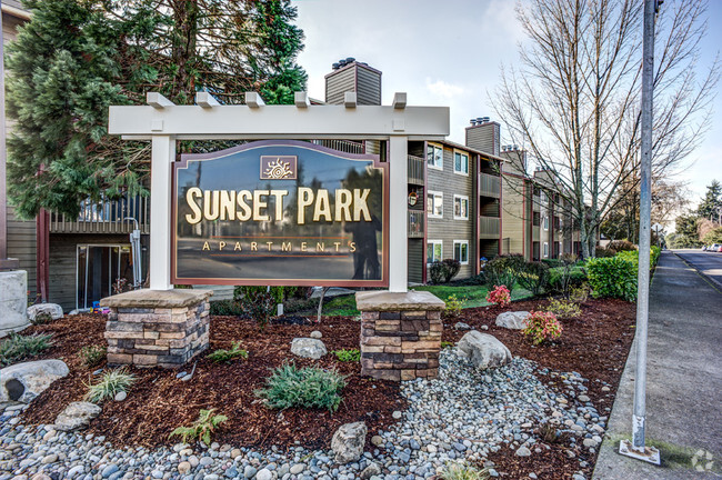 Building Photo - Sunset Park Apartments