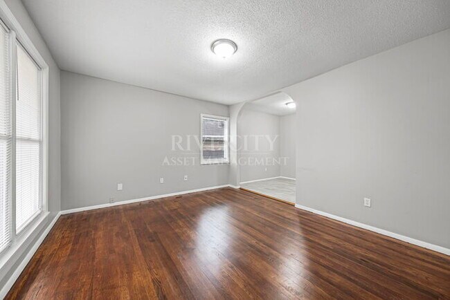Photo - Berclair Beauty: Newly Renovated 3 Bed, 2 ...