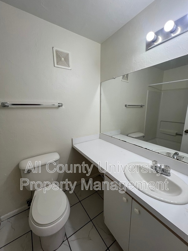 Photo - 4000 SW 23rd St Unit 2303