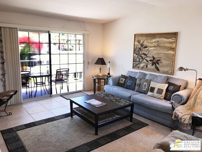 Photo - 2701 E Mesquite Ave Unidad GG180 Rental
