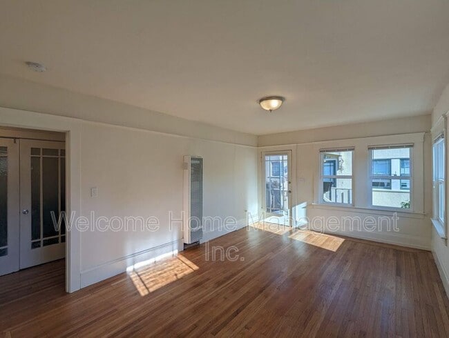 Photo - 1930 California St