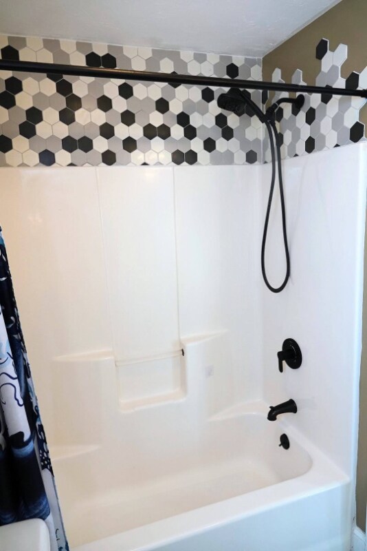 Photo - 330 Massasoit Rd Unit 1