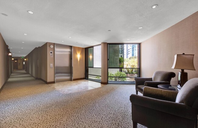 Photo - 750 State St