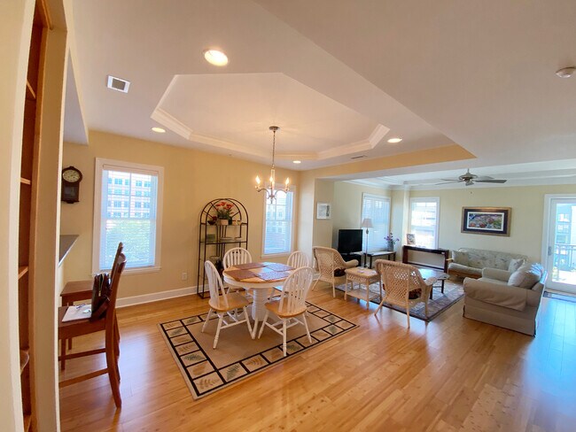 Photo - 124 Walnut St