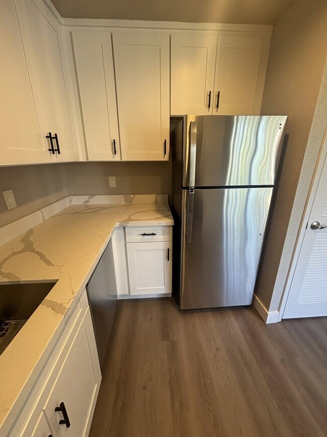 STAINLESS STEEL FRIDGE