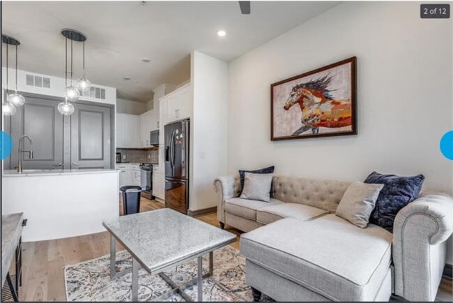 Building Photo - 2700 Old Denton Rd