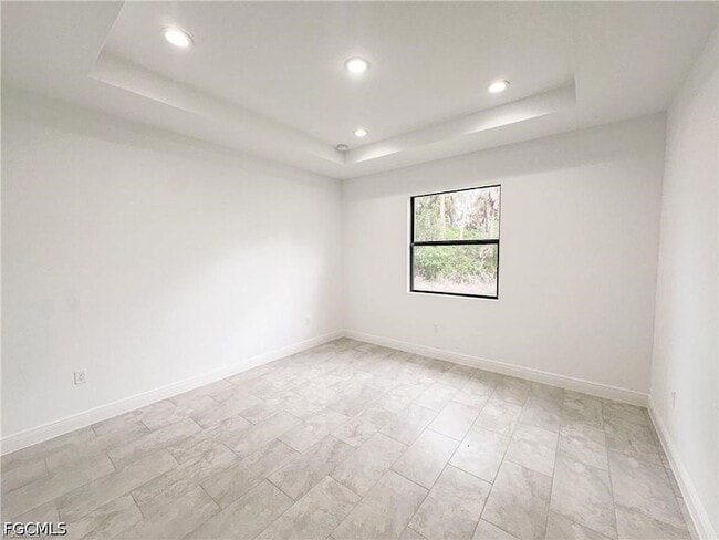 Photo - 1026 N Hilton Cir
