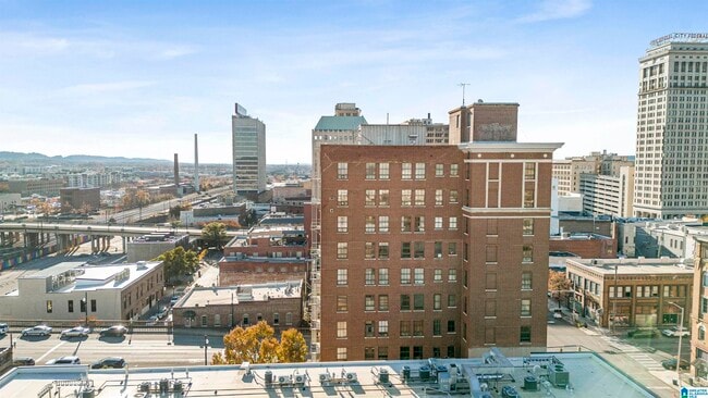 Photo - 2201 1st Ave N Unidad 5C