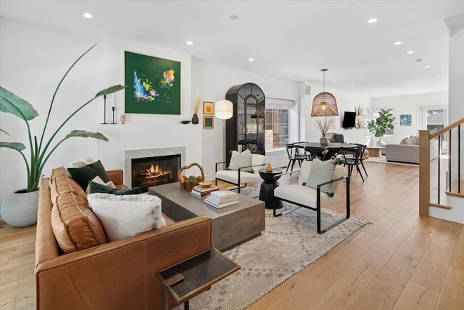 Photo - 6205 N Tripp Ave