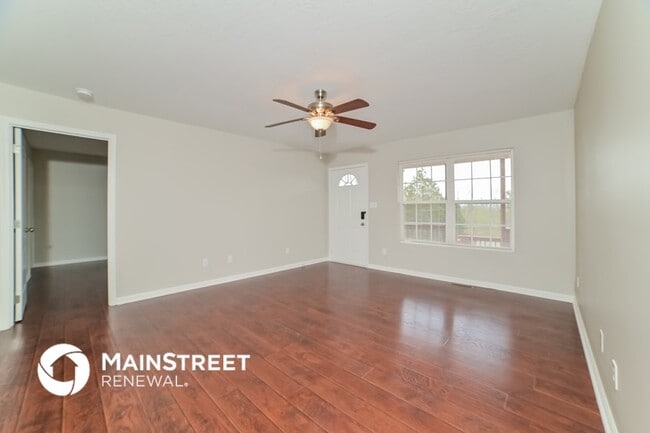 Photo - 5217 Oakhill Dr