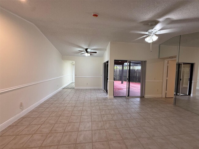 Photo - 14925 SW 48th Terrace