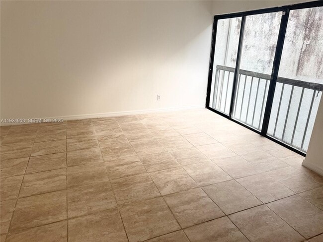 Photo - 8301 SW 157th Ave Unit 205