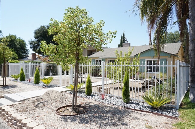 Photo - 10333 Jordan Ave House