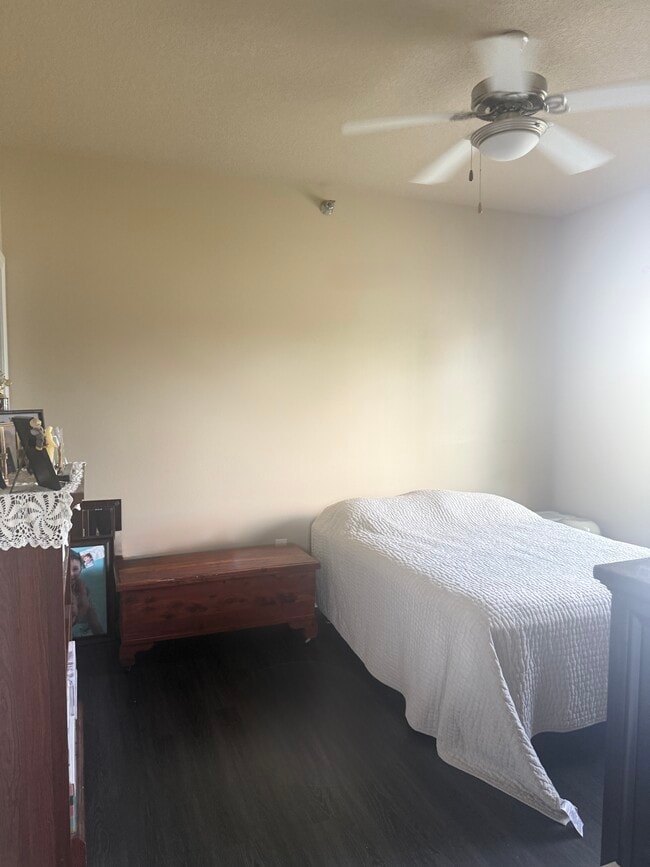 Photo - 1805 SW White Birch Cir Unit #14