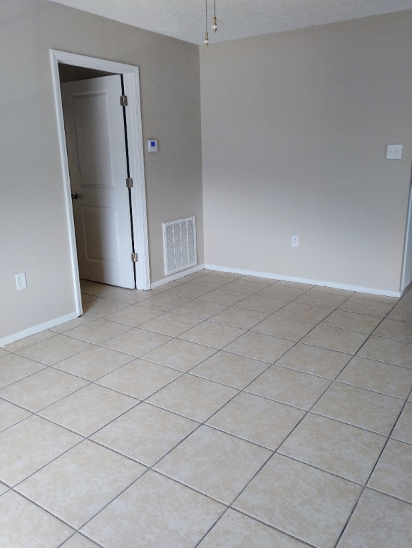 Photo - 1120 W Shilo Dr Unit B