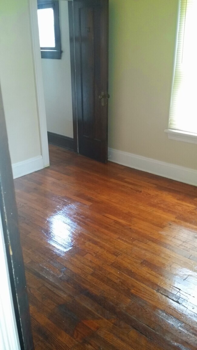 Photo - 3656 Chelton Rd