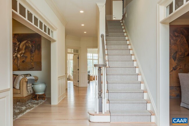 Photo - 585 Ragged Mountain Dr