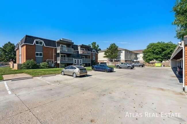 Photo - 1705 30th St Unidad 102