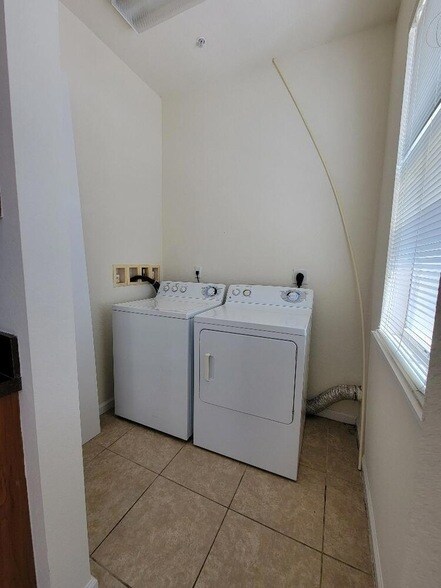 Photo - 221 Greenwich Cir Unidad 209