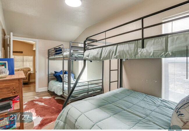 Photo - 10050 Allen Rd